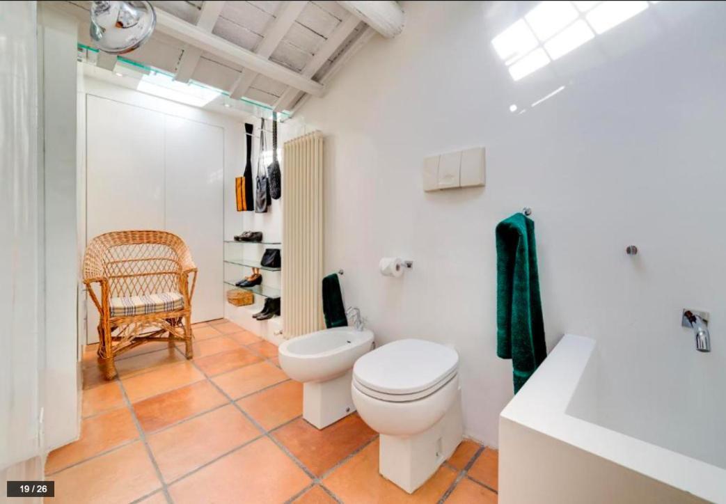 Luxury Art Apartment In Trastevere With Terrace โรม ภายนอก รูปภาพ