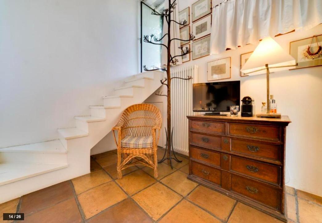 Luxury Art Apartment In Trastevere With Terrace โรม ภายนอก รูปภาพ
