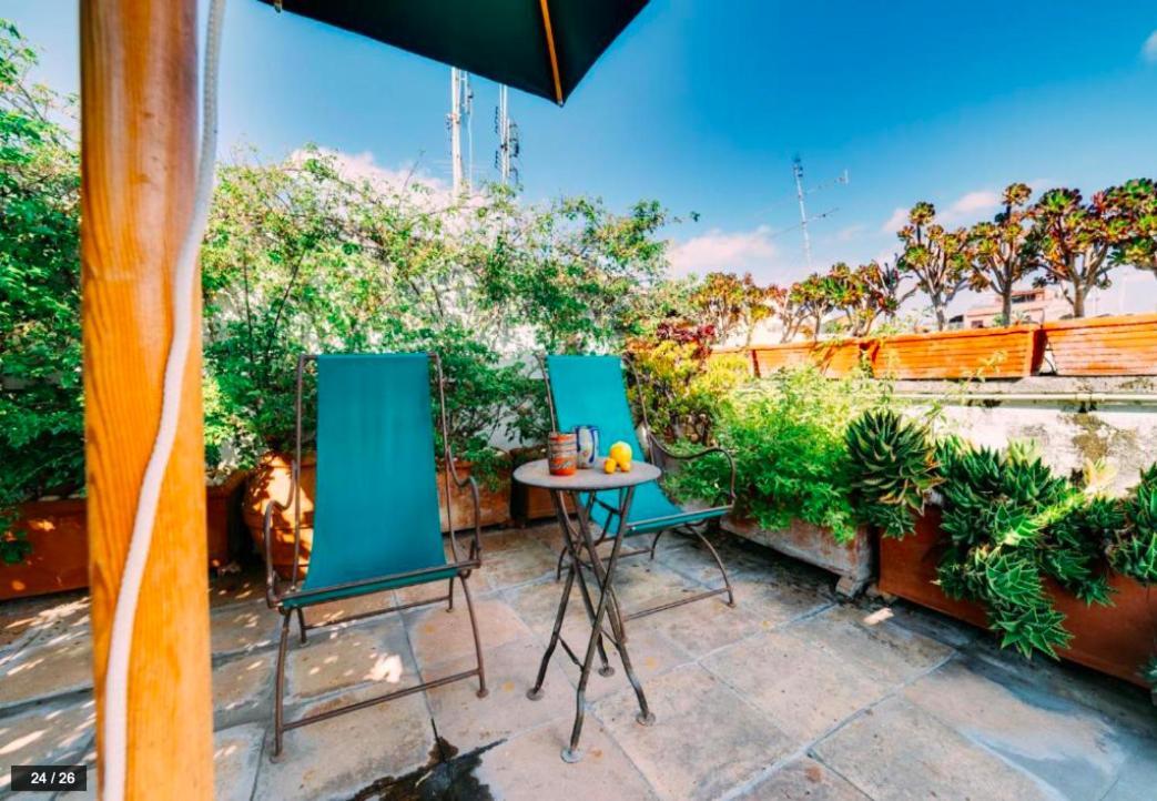 Luxury Art Apartment In Trastevere With Terrace โรม ภายนอก รูปภาพ